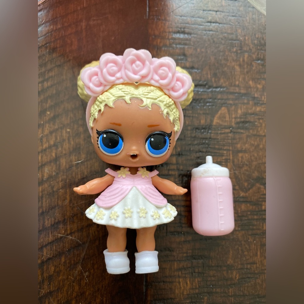 L.O.L Doll ~ Collectors item*